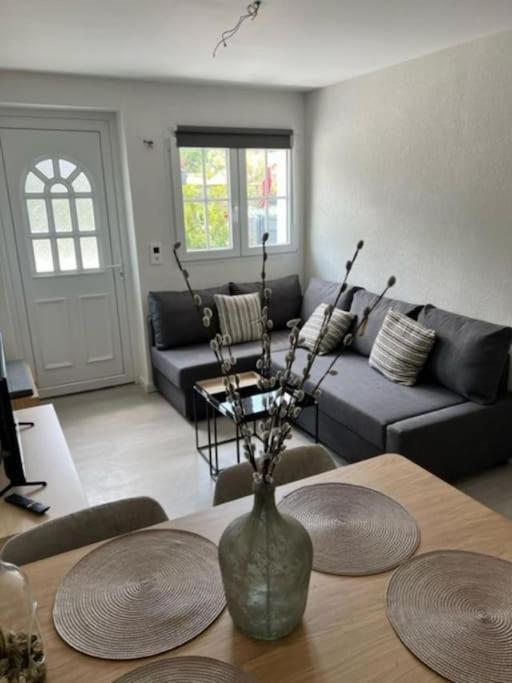 Appartement Douillet, Amenage Proche Riviera. Attalens Eksteriør billede